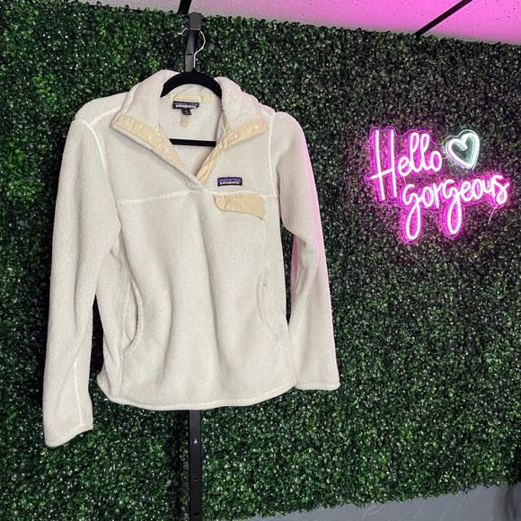 Patagonia Tops - Patagonia Sweatshirt